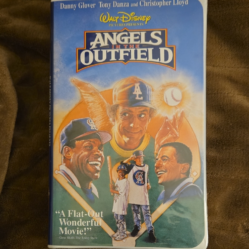 Disney Angels in the Outfield VHS - Blue and White